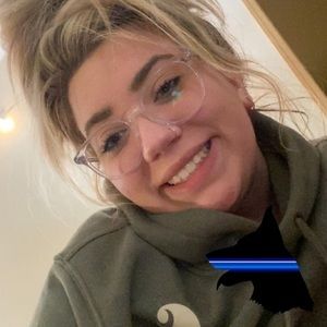 Meet your Posher, Bryn